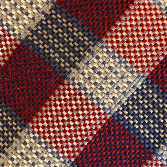 Joseph Abboud Necktie - Picture 2 of 5